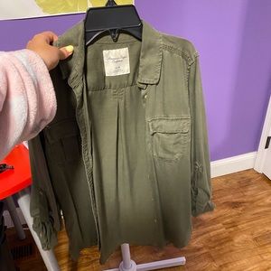 women’s plain flannel type top!